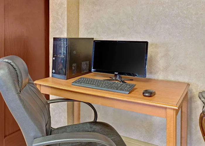 Ramada By Wyndham Baltimore West