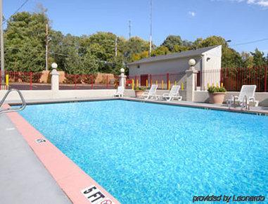 Hotel Ramada By Wyndham West