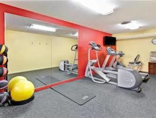 Ramada By Wyndham West Hotel