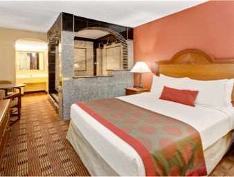 Ramada By Wyndham West Hotel Baltimore